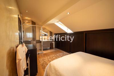 Maison - 175 m² - 6 pièces