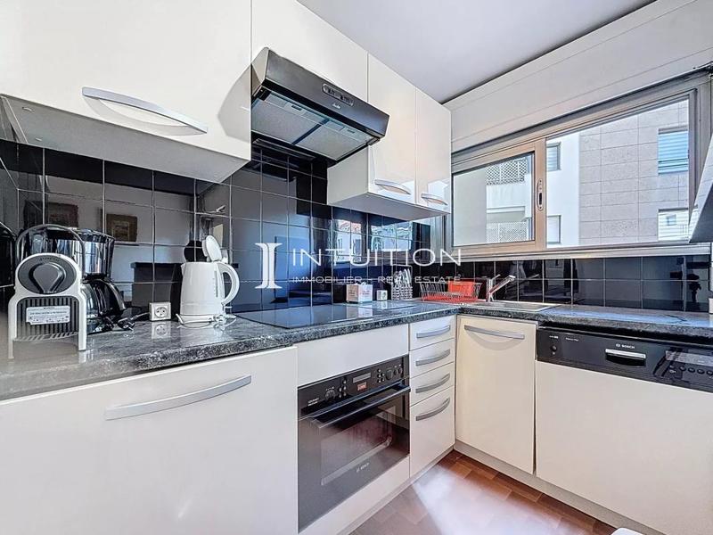 Studio - 28 m² - 1 pièce