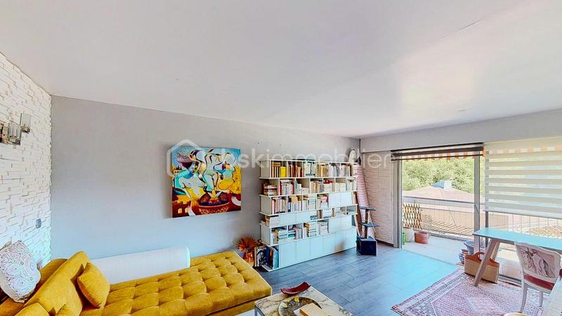 Appartement - 76 m² - 3 pièces