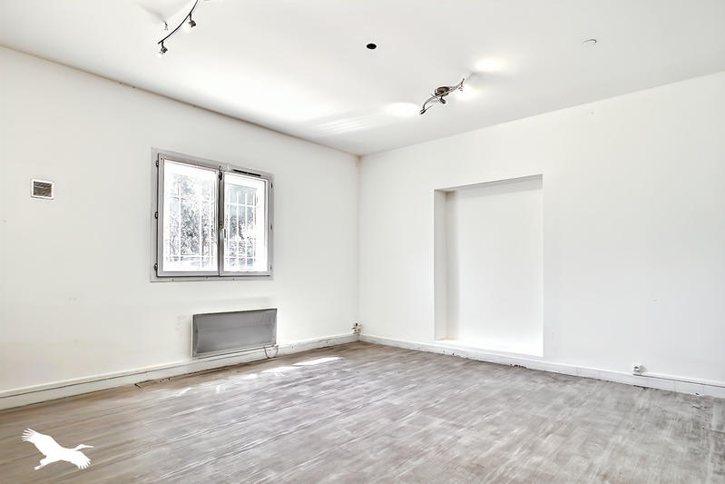 Local commercial - 320 m²