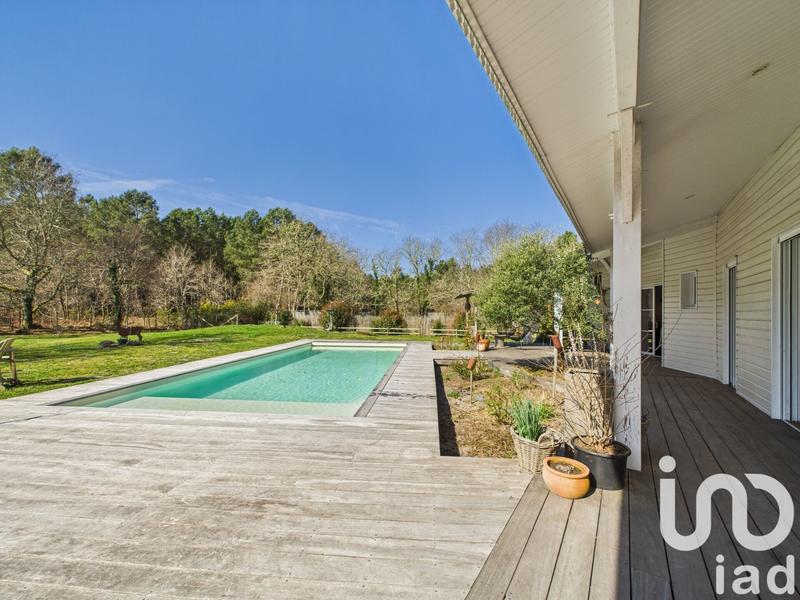 Maison - 140 m² - 7 pièces