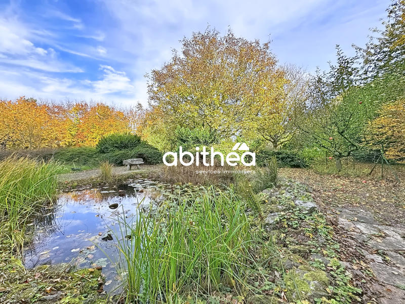 Maison - 368 m² - 9 pièces