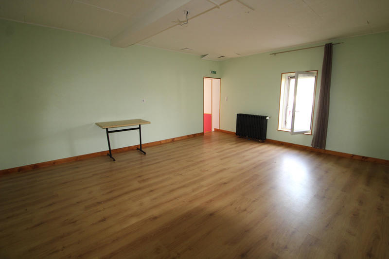 Propriété - 264 m² - 8 pièces