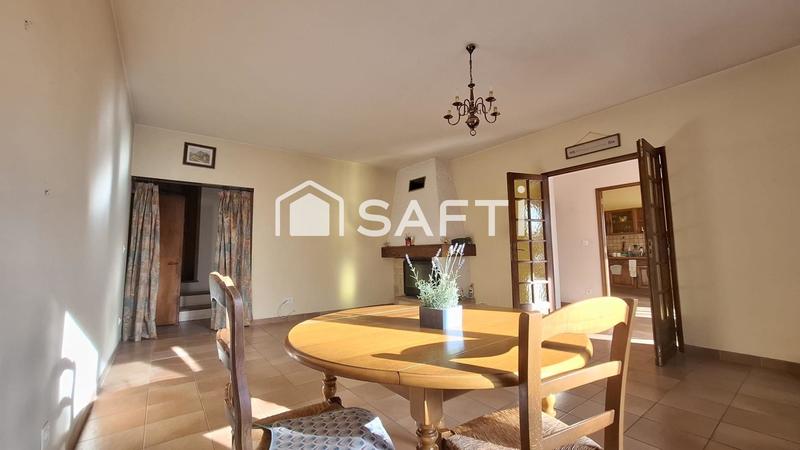 Maison - 176 m² - 7 pièces