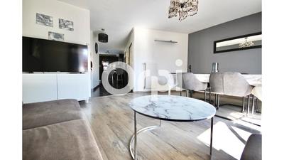 Appartement - 80 m² - 4 pièces