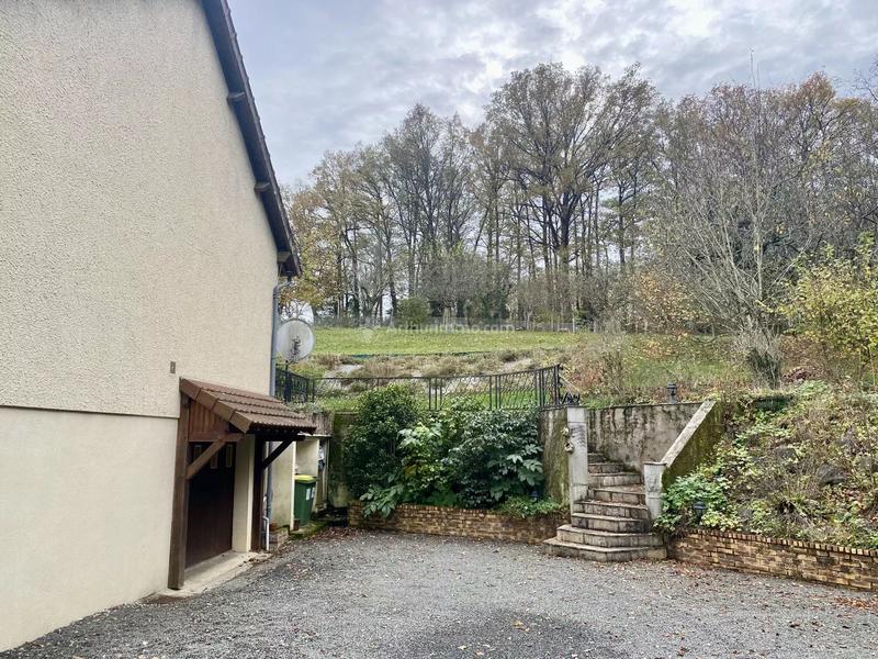 Maison - 88 m² - 5 pièces