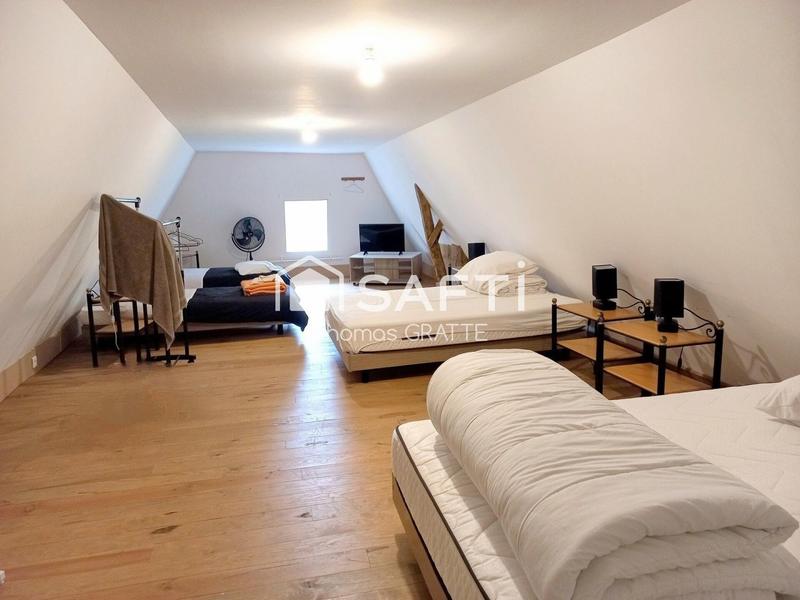 Maison - 263 m² - 7 pièces