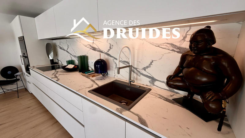 Appartement - 84 m² - 3 pièces