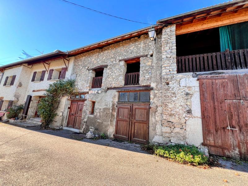 Maison - 137 m² - 7 pièces