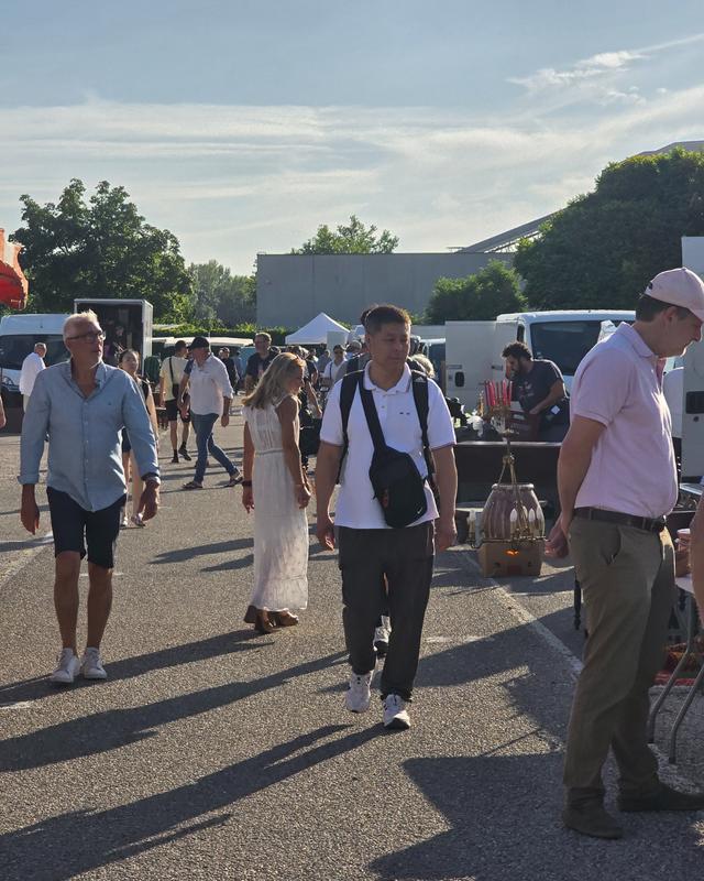 Déballage marchand et particuliers
