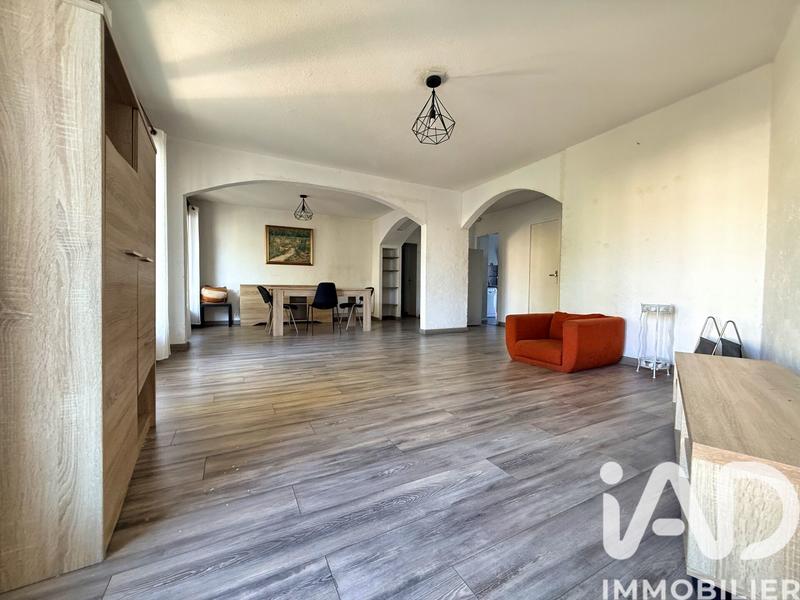 Appartement - 105 m² - 6 pièces