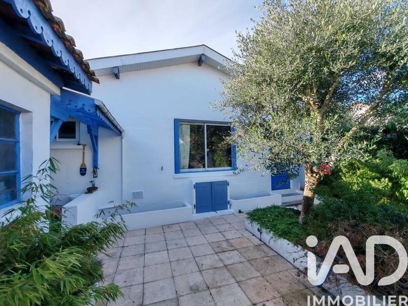 Maison - 95 m² - 4 pièces