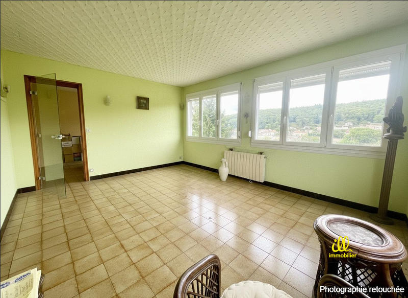 Maison - 94 m² - 5 pièces