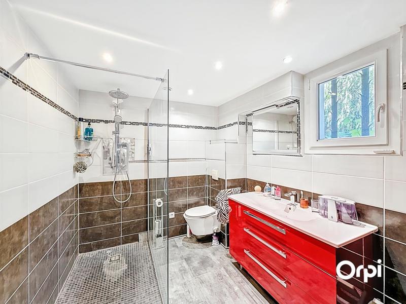 Maison - 126 m² - 4 pièces