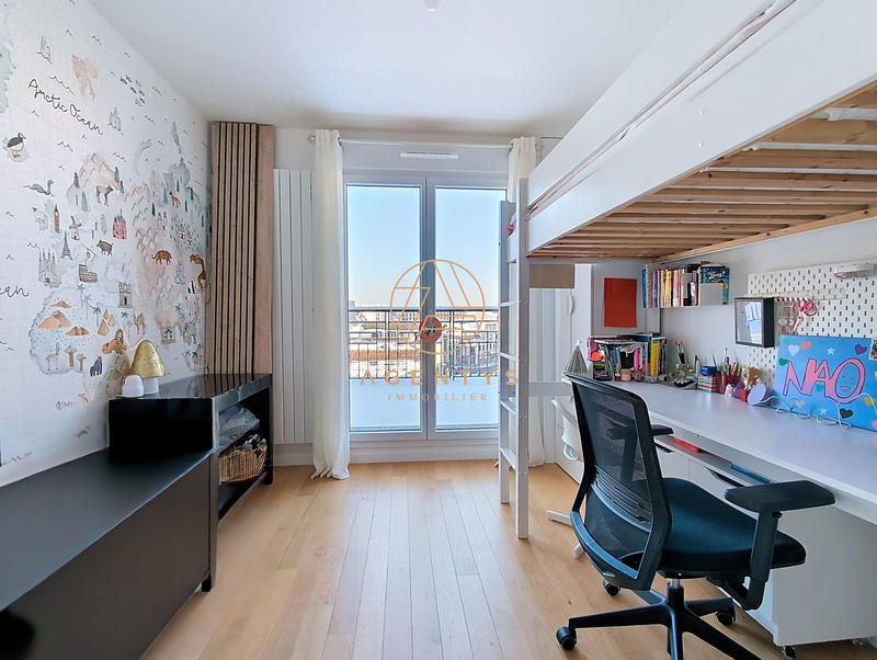 Appartement - 76 m² - 4 pièces