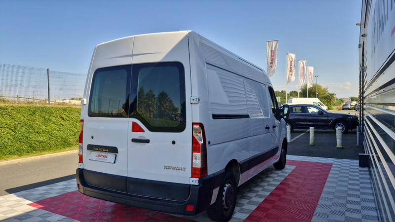 Renault Master trac f3300 l2h2 dci 135 grand confort