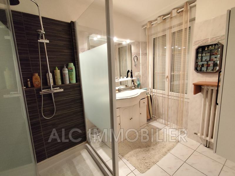 Maison - 122 m² - 4 pièces