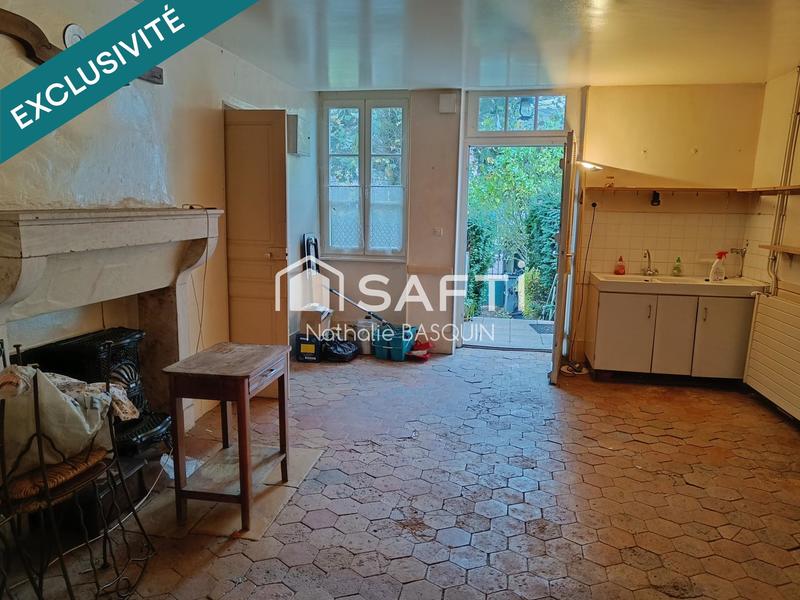 Propriété - 236 m² - 10 pièces