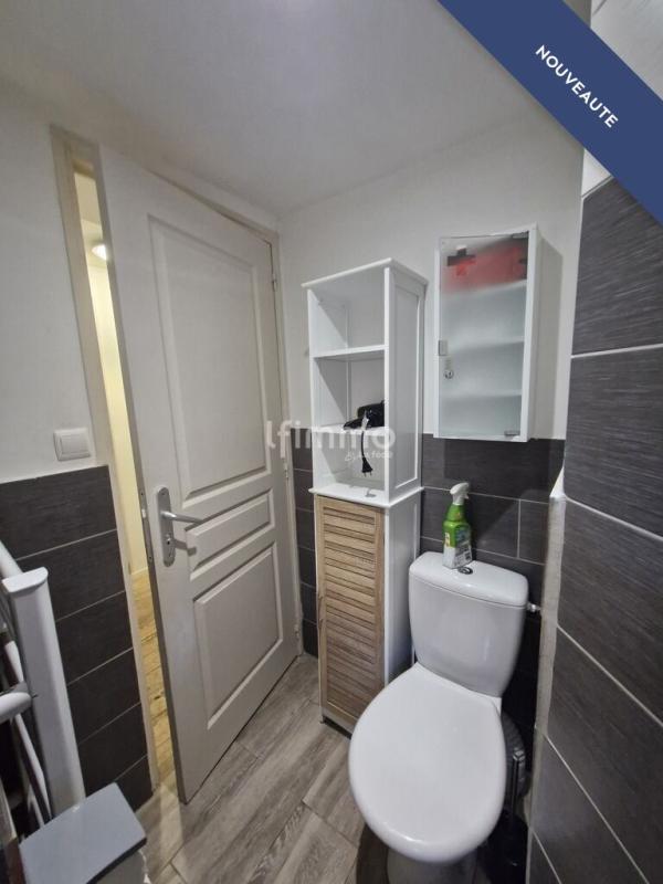 Immeuble - 104 m² - 6 pièces