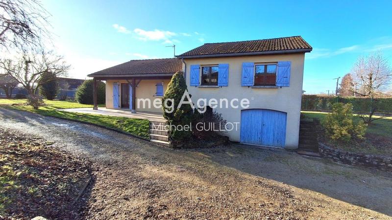 Maison traditionnelle - 104 m² - 4 pièces