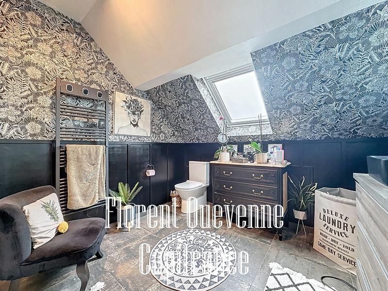 Maison - 106 m² - 6 pièces