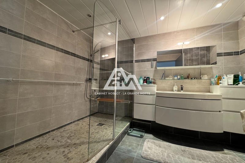 Appartement - 86 m² - 3 pièces