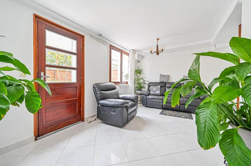 Maison - 105 m² - 5 pièces