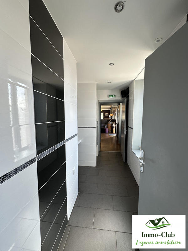 Fonds de commerce - Hôtellerie / Restauration - 350 m²