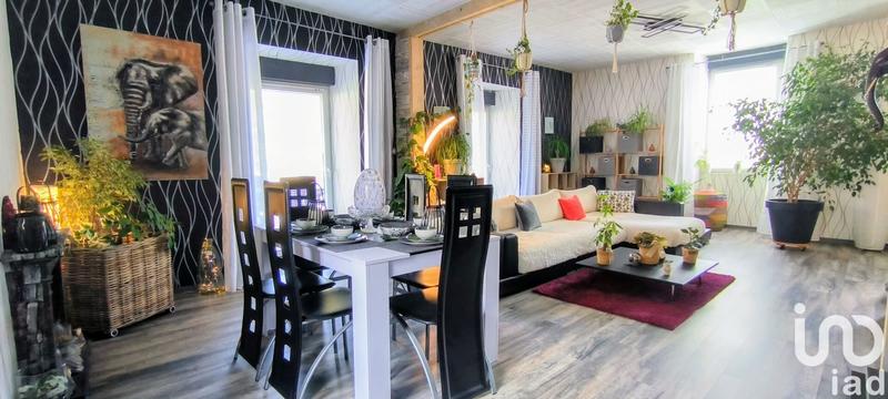 Maison - 243 m² - 15 pièces