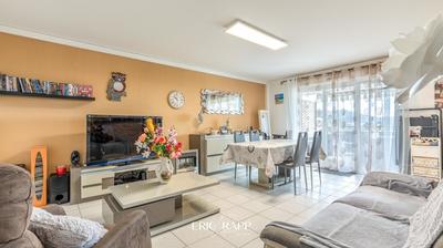 Appartement - 74 m² - 3 pièces