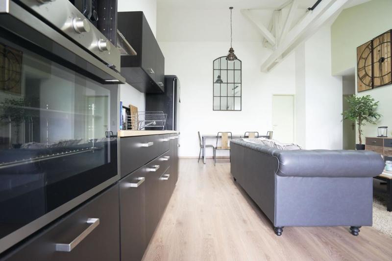 Appartement - 86 m² - 5 pièces