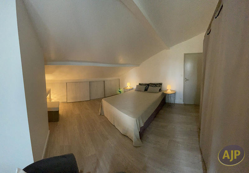 Maison - 185 m² - 6 pièces