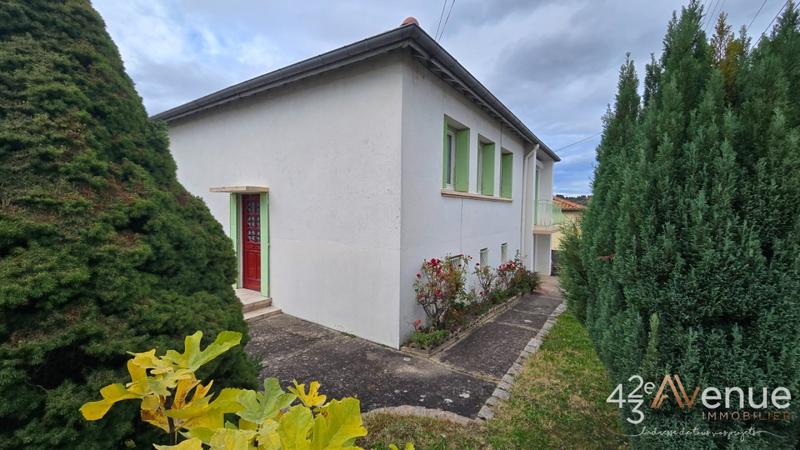 Maison - 90 m² - 5 pièces