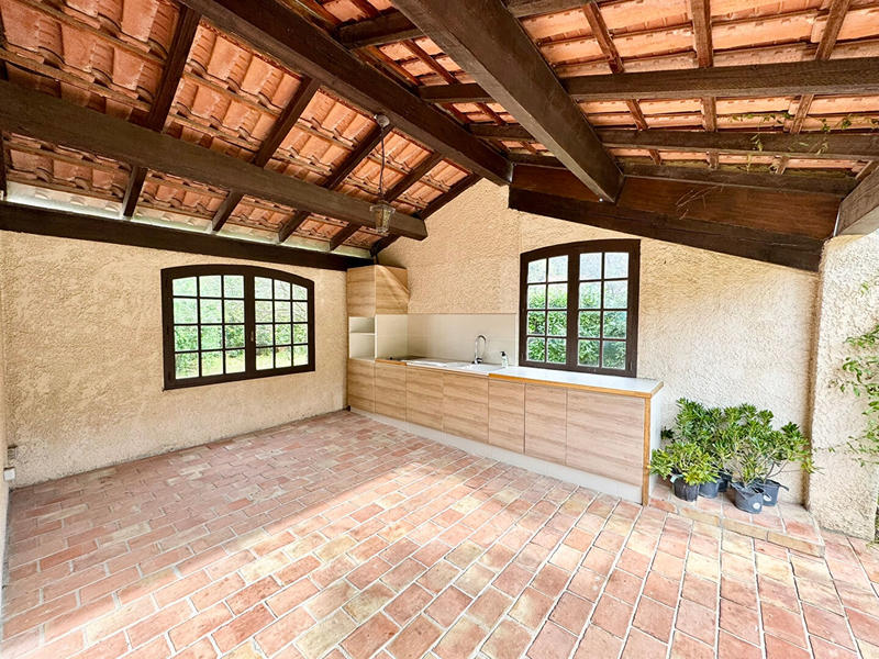 Maison - 98 m² - 5 pièces