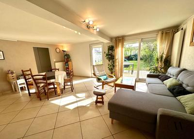 Maison - 135 m² - 7 pièces