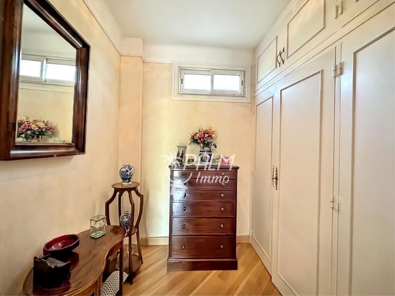 Villa - 154 m² - 6 pièces