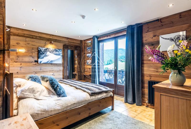 Châlet - 320 m² - 14 pièces