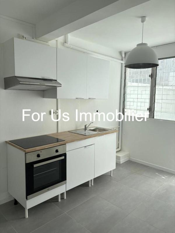 Appartement - 100 m² - 3 pièces