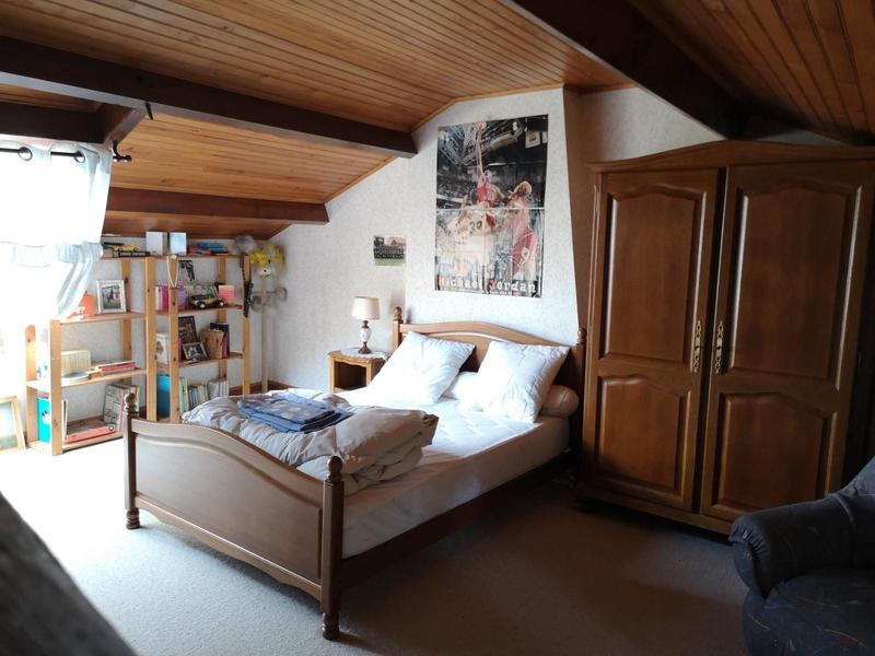 Maison - 222 m² - 5 pièces