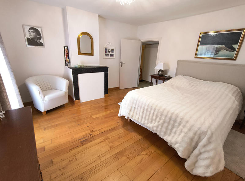 Maison - 161 m² - 6 pièces