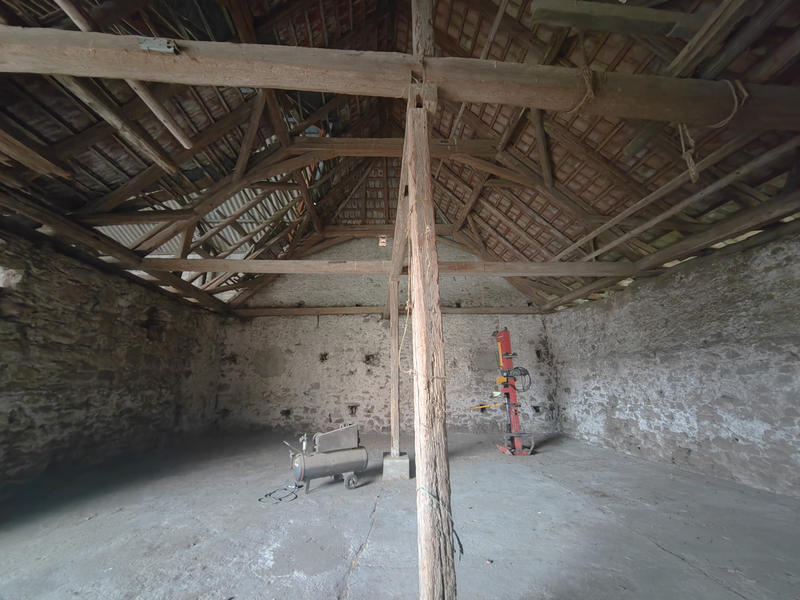 Propriété - 232 m² - 11 pièces