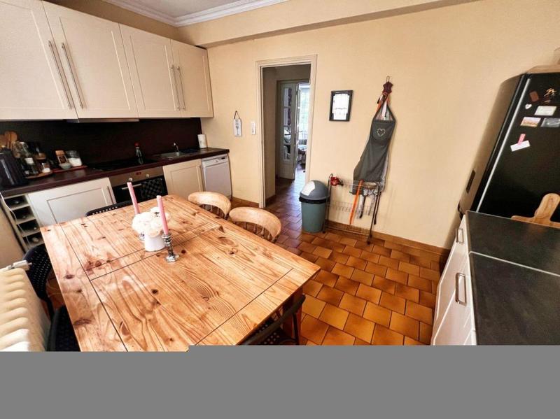 Maison - 158 m² - 6 pièces