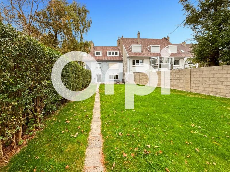 Maison - 139 m² - 6 pièces