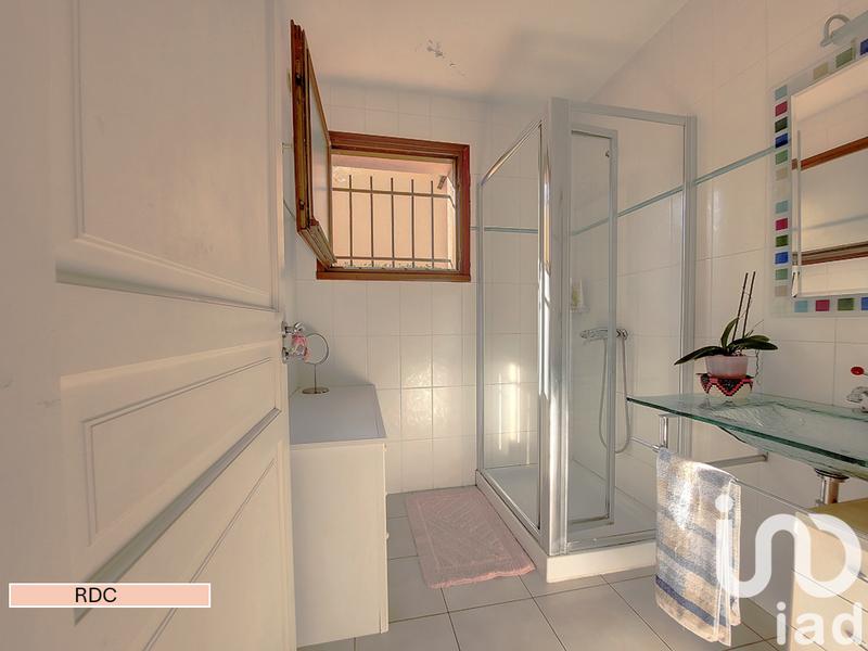 Maison - 137 m² - 6 pièces