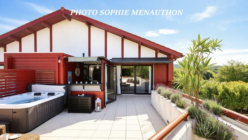 Villa sur toit - 80 m² - 3 pièces