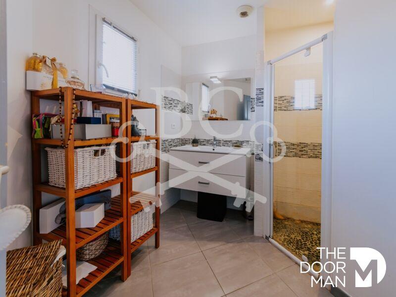 Maison - 98 m² - 4 pièces