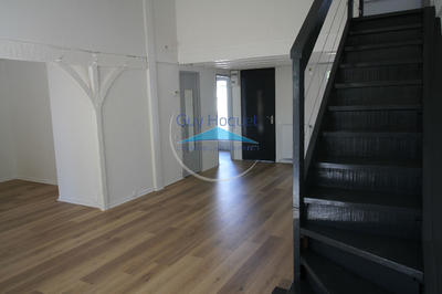 Maison - 98 m² - 5 pièces