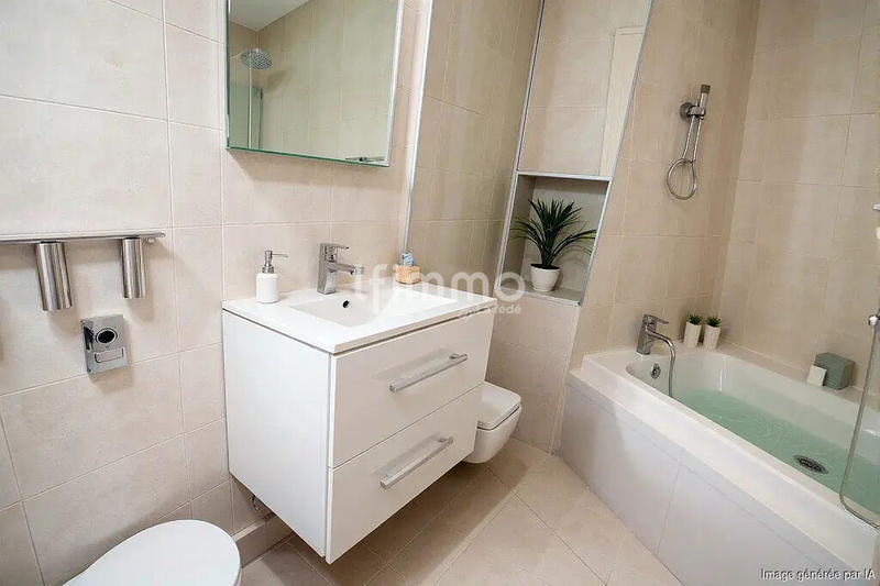 Appartement - 84 m² - 4 pièces