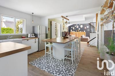 Maison - 138 m² - 6 pièces