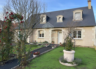Maison traditionnelle - 98 m² - 6 pièces